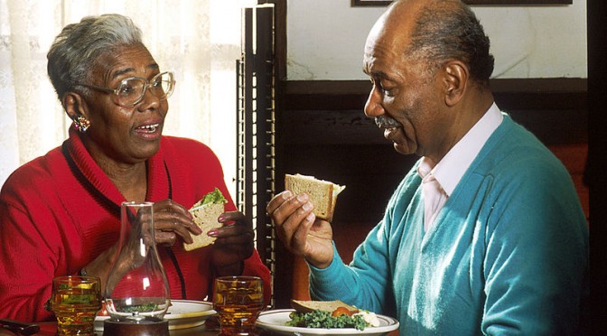 Eating a Healthy Diet Reduces Risk of Systemic Inflammation in Older Adults
